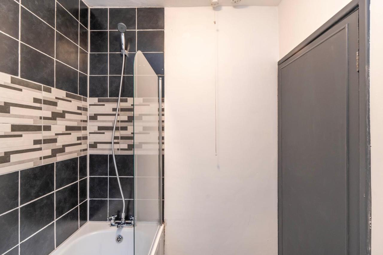 Ferienhaus 3bedroomsami Detached House Bristol
